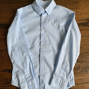 Boys size 10 Calvin Klein light blue long sleeve button down shirt